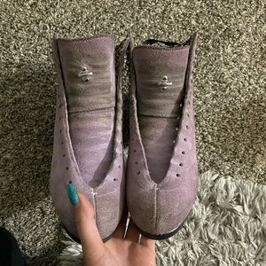 Lilac Moxi Jack 2’s 7.5 mens
